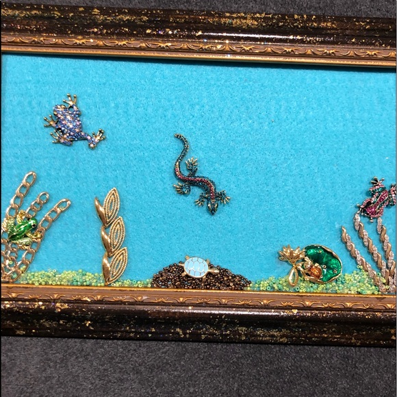 FRAMED JEWELRY ART COLLAGE “AMPHIBIAN WORLD” HANDMADE UNIQUE OOAK GIFT 🎁 - Picture 11 of 12